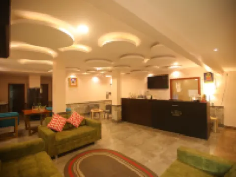 De Crown Luxury Hotel Hotels in Kakinada