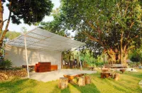 Boutique Raft Resort, River Kwai
