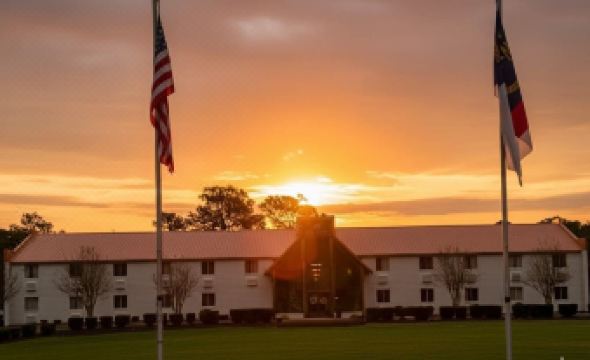 Carolina Pine Inn Near Southern Pines-Pinehurst
