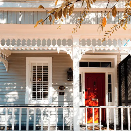 Historic Savannah Home with Private Hot Tub