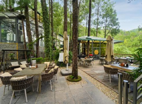 Kasauli Hills Resort