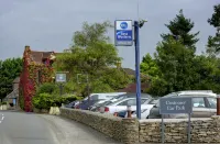 Best Western the Compass Inn - parking