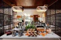 Lombok Raya Hotel - breakfast