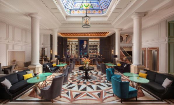 Eugenia de Montijo, Autograph Collection