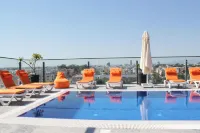 Sky Roof Hotel - Mountain view