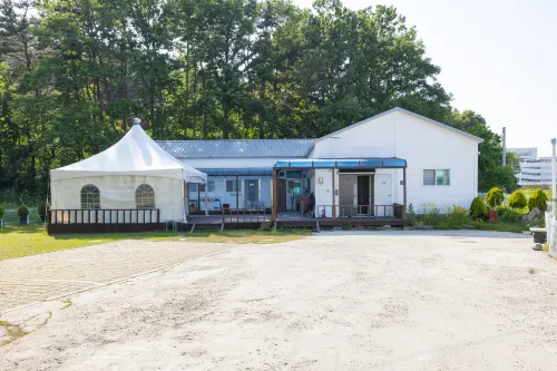 Eulwang-ri JS House Pension - Bungalows