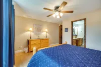 Cozy Tennessee Lake House w/ Grill & Fire Pit! - 3-Star