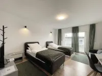 Board Inn - Haus Regensburg - Condos