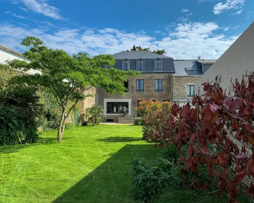 Hotel la Marine Hotels in Groix