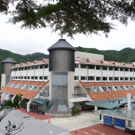 Dukgu Oncheon Hotel