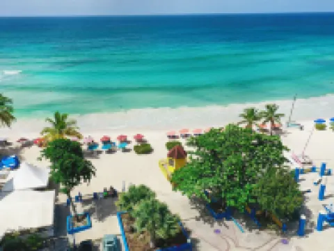 Time Out Hotel Hotels in Oistins