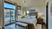 Fireplace, Game Room & Mountain Views Near Golf & Dining Keystone River Run by Avantstay - Country Houses