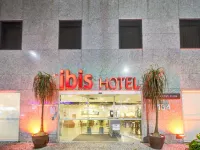 Ibis Copacabana Posto 2 Hotels near Leblon
