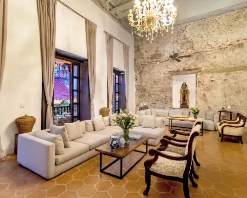 El Marques Hotel Boutique by GEH Suites Hotels near Custom's Square