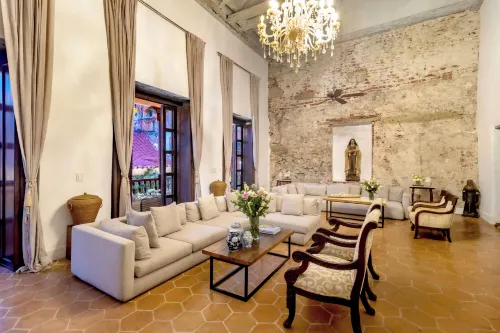 El Marques Hotel Boutique by GEH Suites - 4 Sao