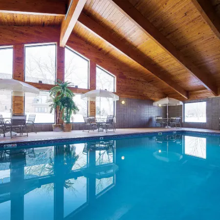 AmericInn by Wyndham Sioux Falls