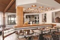 Zachari Dunes on Mandalay Beach, Curio Collection by Hilton - breakfast