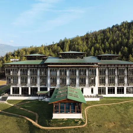 Dawa At Hilltop By Heeton