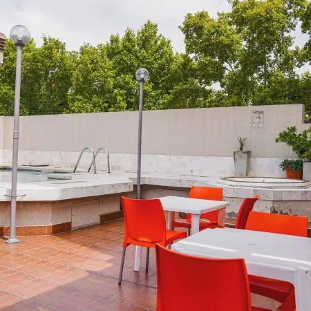 Altezza Apart Suites