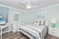 Oceanfront 2 Bedroom + Sofabed with Pool, Linens Included, at Cape Coddages II!