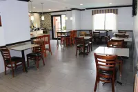 Quality Inn DFW Airport North - Breakfast