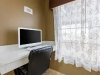 Quality Inn Hotels in Trigg County
