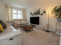 Esther's House - 4-Star