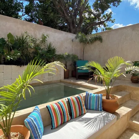 Casa Dali, A+ location lovely house Paseo Montejo