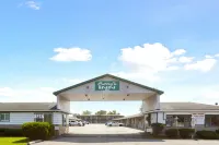 Curry’s Motel by OYO Saginaw MI - موقف سيارات