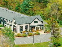 Berkshires Untold Hotels in Lenox