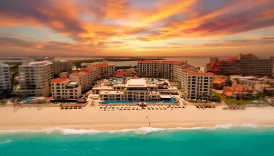 Emporio Cancun - Buy All Inclusive Option Hotel di 