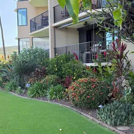 Oceanfront Spectacular Condo-New Furnishings & Appliances - 60ft from the Water!