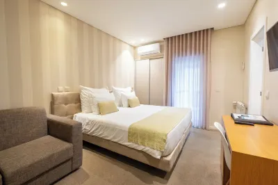 Adelaide Hotel Hotels in 
