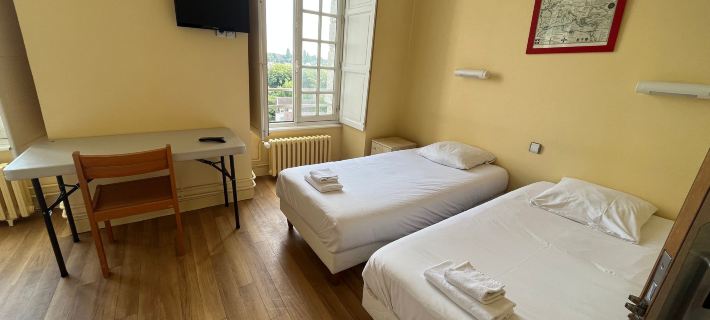 Hôtellerie St-Yves Hotels in Chartres
