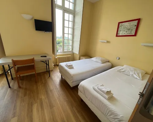 Hôtellerie St-Yves Hotels in Chartres