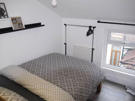 3 Floors Loft 2mins to Train Patio Parking