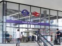 North Avenue Guest House Ltd, Heathrow Airport-Free Parking Hotels near Hayes
