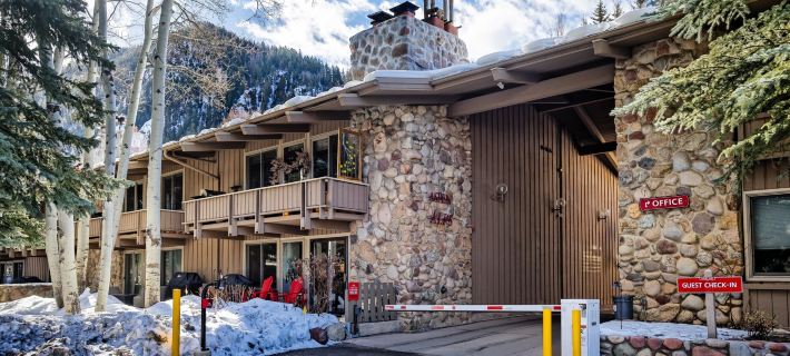 Comfortable & Modern 2 Bedroom Apartments - Right on the Slopes! Hotéis em Aspen