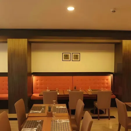 Top Star Hotel