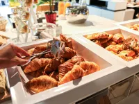 Novotel Resort & Spa Biarritz Anglet - breakfast