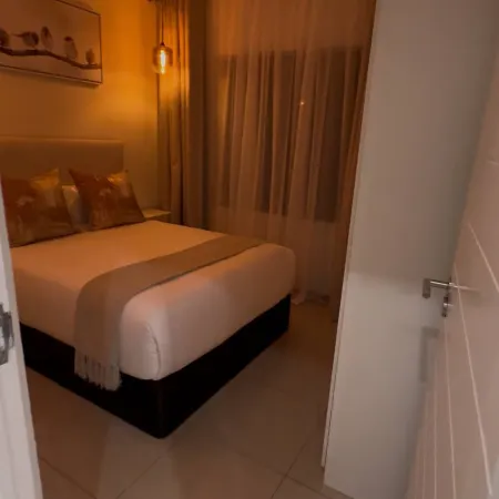 Apt 2 Bed in Stunning Golf Estate