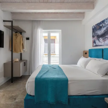 Serenea Suites & Apartments