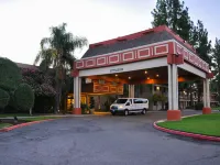 Piccadilly Inn Airport Ξενοδοχεία κοντά στο αεροδρόμιο Fresno Yosemite International Airport