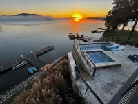 Stunning Mountain Views!  Lakefront Luxury w Pool, Spa, Kayaks & Deep-Water Dock - Hot Tub