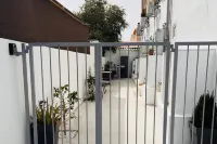 Larnaca - Studio - Sleeps 4 - Garden - Parking - 3-Star