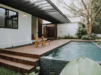 THE VILLA By Coffee Bloom Estates - Villas