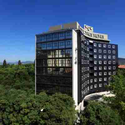 Hotel Tres Reyes Pamplona Hotel Exterior