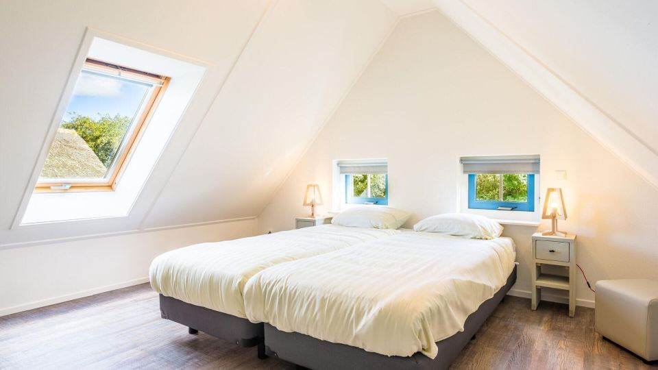 Holiday Home on Texel with Spacious Garden