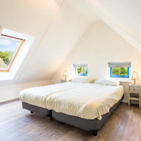 Holiday Home on Texel with Spacious Garden