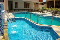Grand Winston Hotel - Pools
